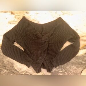 EUC Women’s Size Large Chic Black Knotted Sweater Reversible‎